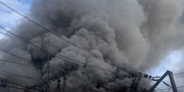 Росіяни вдарили по об’єкти інфраструктури під Дніпром