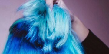 В России мужчине приказали «целовать родную землю в окопах” из-за цвета волос