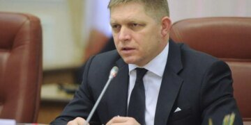 “Украине ничего не поможет”, – Фицо отругал словаков, собравших для ВСУ €4 млн