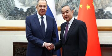 Китай заявив про “посилення стратегічної співпраці” з Росією