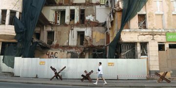 Диво, що Харків ще не знищений: генерал-майор вважає, що у Росії немає можливості захопити місто