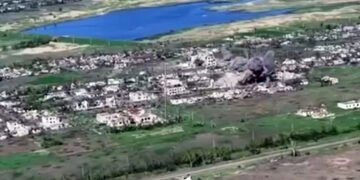 “Захищаємо 24/7”: Сирський показав ефективне відео ураження техніки та окупантів