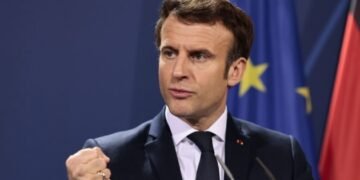 Альфа-політик Макрон, – Олександр Кочетков 