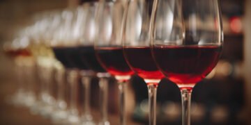 Ви пили вино неправильно: дивовижний трюк, який змінить абсолютно все