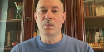 Росія перекинула батальйони до кордону з Сумщиною: Жданов розповів, чи існує загроза наступу