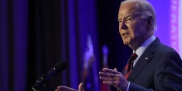 Байден призвал Сенат как можно скорее рассмотреть пакет законопроектов о помощи Украине, Израилю и Тайваню