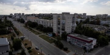 Войска РФ вновь обстреляли Донецкую и Харьковскую области