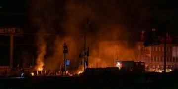 Российский авиаудар по Харькову: 6 человек погибли, 10 ранены