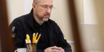 Шмыгаль обсудил с президентом Эстонии создание совместных оборонных предприятий