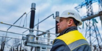 ДТЭК за неделю восстановил электроснабжение 77 тыс. абонентов в Донецкой и Днепропетровской областях