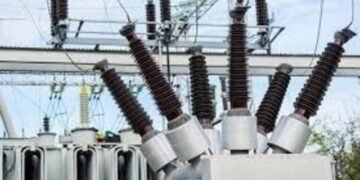 Энергосистема Украины потеряла 8 ГВт мощности из-за недавних российских обстрелов – премьер