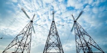 Дефицита э/э нет, в Харькове остаются введенные после обстрелов РФ почасовые графики – Минэнерго