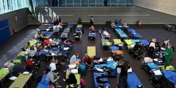 Німеччина готує ангари та контейнери під гуртожитки для українських біженців