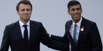 Буде більше боєприпасів: Макрон та Сунак домовились посилити підтримку України