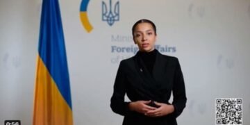 Украина представила сгенерированного ИИ пресс-секретаря