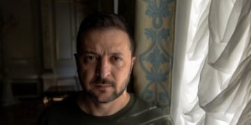 Зеленский: Россия давит на страны, чтобы те не участвовали в мирном саммите в Швейцарии