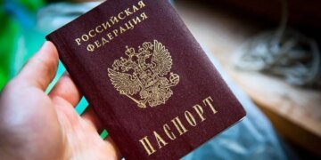 “Нет паспорта РФ — не получишь ребенка”: оккупанты угрожают роженицам