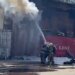 “Россия в огне”: в Москве загорелся склад и автосервис. ВИДЕО