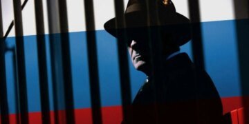 Запад наблюдал, как Россия создает в Европе шпионскую сеть, – эксперт