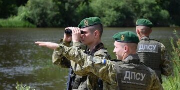 Из Тисы сегодня выташили тела шести человек. ФОТО