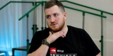 “Тупо приклеили к квитанции за коммуналку”, – ветерану, потерявшему на фронте ноги, ТЦК прислал повестку