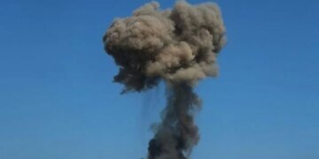 Дрон-комикадзе атаковал объект связи в Белгородской области РФ