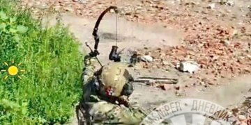 У оккупантов на фронте появился новый род войск — “боевые лучники”. ВИДЕО