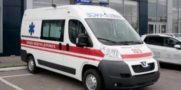 Росіяни атакували Харків: багато поранених, водію тролейбуса ампутувало обидві ноги