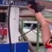 Россиянки устроили полуголую фотосессию на бензоколонке на Бали, теперь им грозит депортация. ВИДЕО