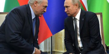 Путін прилетів до Лукашенка: хоче залучити Білорусь до ядерних навчань Росії