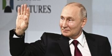 “Охоронець від ведмедів”: у Гарварді назвали ймовірного наступника Путіна