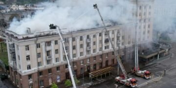 Украина сообщила о гибели 9 человек от российских ударов в ряде регионов страны