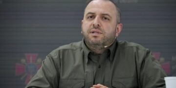 РФ хоче збільшити кількість військ в Україні та біля її кордонів на 200-300 тисяч солдатів, – Умєров