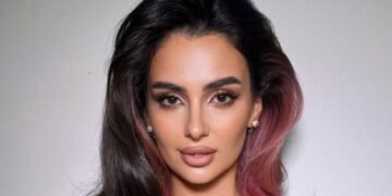 Трінчер висловилася про свій перший секс