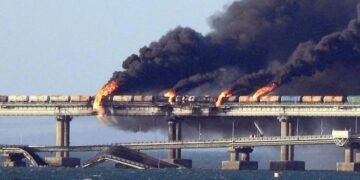 Кислиця потролив окупантів щодо Кримського мосту: росіяни в істериці