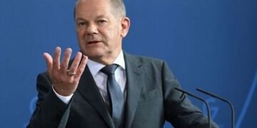 Шольц категорично проти застосування західної зброї на території Росії