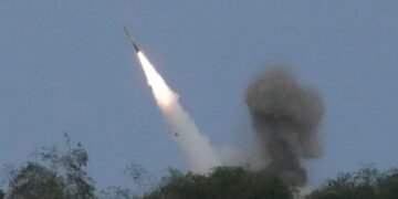 Спутниковые снимки подтвердили удар ВСУ по базе с военными в Белгородской области