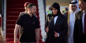 Зеленский проводит в Катаре переговоры о возвращении украинских детей