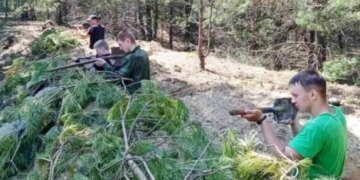 Наступление из Беларуси: названо три признака подготовки противника к атаке на Киев