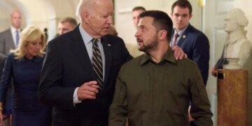 “Соседи Украины и вся Европа будут под угрозой”, –  Байден  в Нормандии сделал важное заявление
