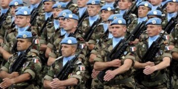 Франция готовит коалицию инструкторов для отправки в Украину: стало известно, какие страны против
