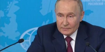 Путин заявил, что “мир близко подошел к точке невозврата” и рассказал о новых угрозах