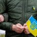 Как украинцы относятся к новому закону о мобилизации: удивительные результаты опроса