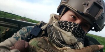 “Я повела себя как дура”, –  у снайперки ССО  мошенники с “банки” украли деньги на дроны