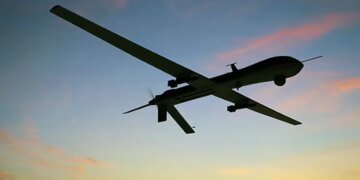 В России заявили, что дроны “пытались атаковать” военный объект в Смоленской области
