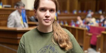Скандал в ВСУ:  Безуглая сделала кадровое предложение Сырскому