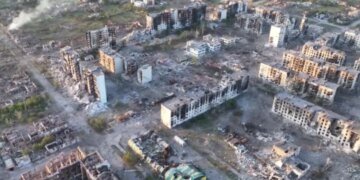 Под Волчанском  стерта 83-я бригада РФ, на агрегатном заводе оккупанты в окружении