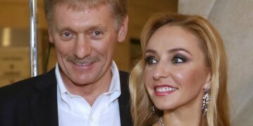 Жена Пескова рассказала, как спаивала полуживую Заворотнюк