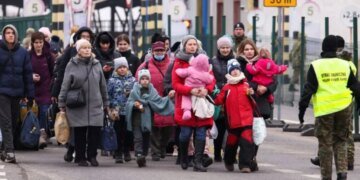 Осталось только три дня: Польша кардинально изменила условия поддержки украинских беженцев