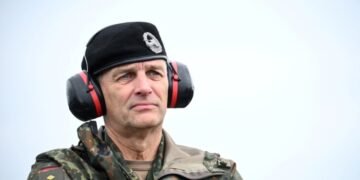 Генерал Марлов: частичный перенос обучения в Украину ускорит подготовку личного состава ВСУ
